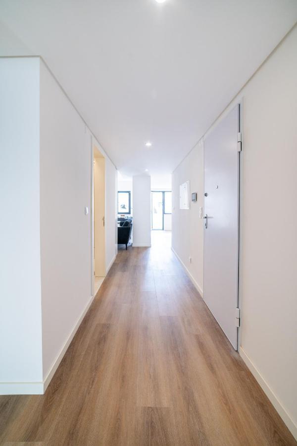 Lusiadas 53 2ºd - Beautiful Two-Bedroom Apartment Lisabona Exterior foto